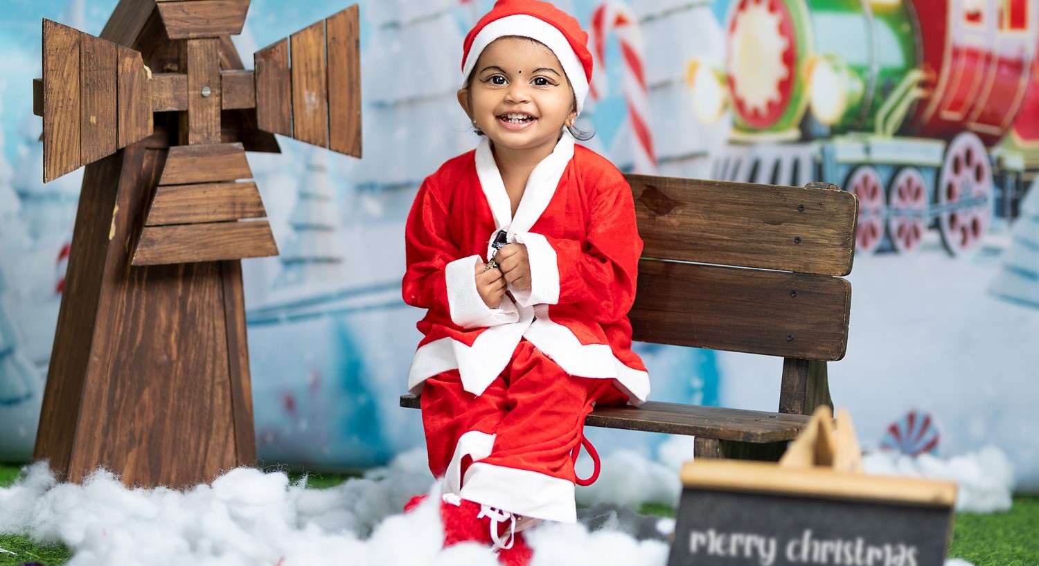 riya christmas baby shoot we5photography